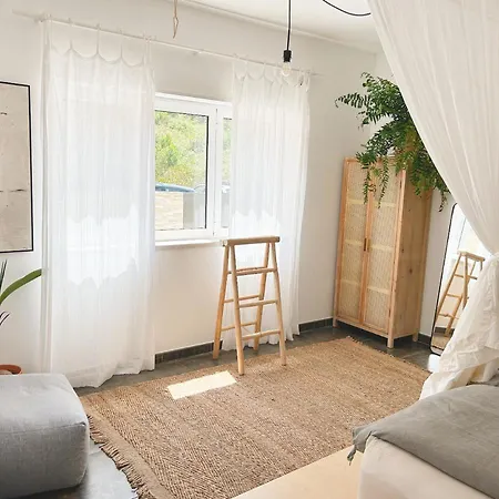 Guest house Saone & Coworking Ericeira