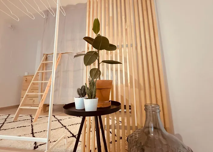 Saone - Coworking & Retreat Location *